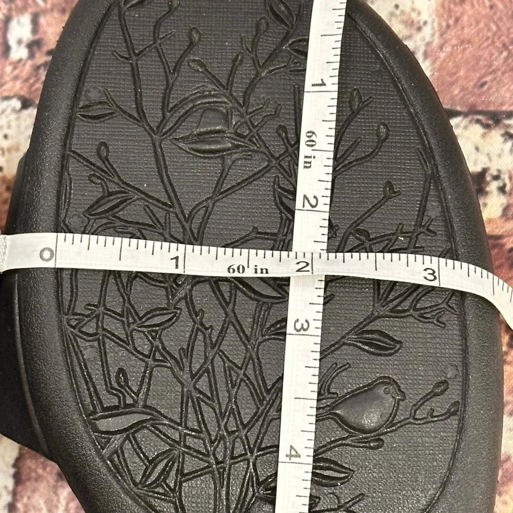 Oka-B Black Floral Applique Slide Sandals Massage Footbed Women's L Summer Shoes